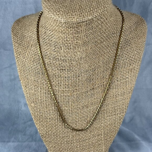 Vintage Gold-Tone Box Chain Necklace Monet with Adjustable Length Lobster Clasp - Picture 13 of 16